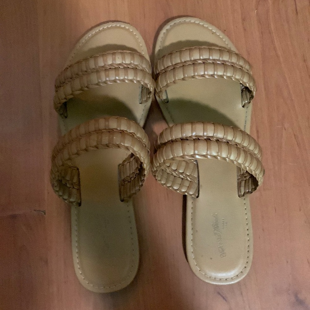 Light brown Sandles size nine and a half
